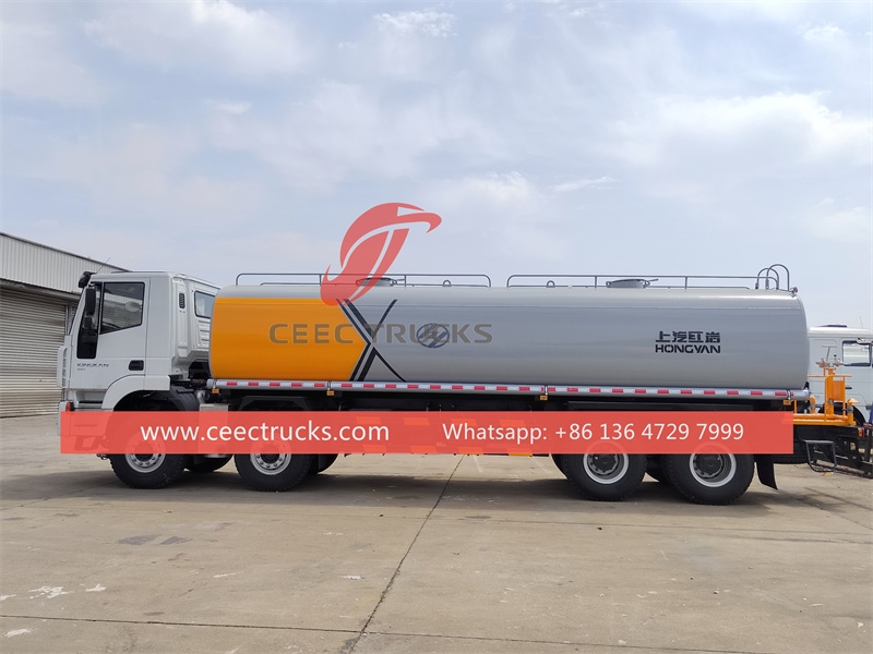 IVECO 8x4 heavy-duty water tank truck supplier