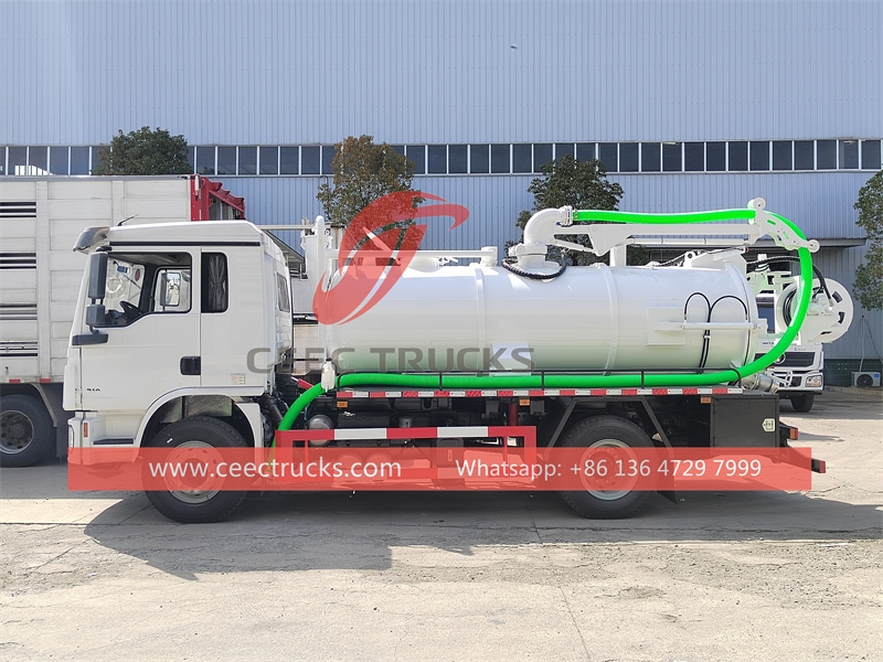 Shacman 6 wheeler vacuum sewer truck