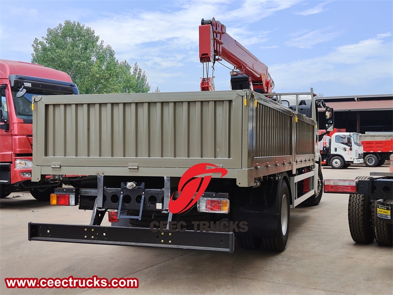 ISUZU GIGA 4x2 10 tons Stiff Boom Crane Truck