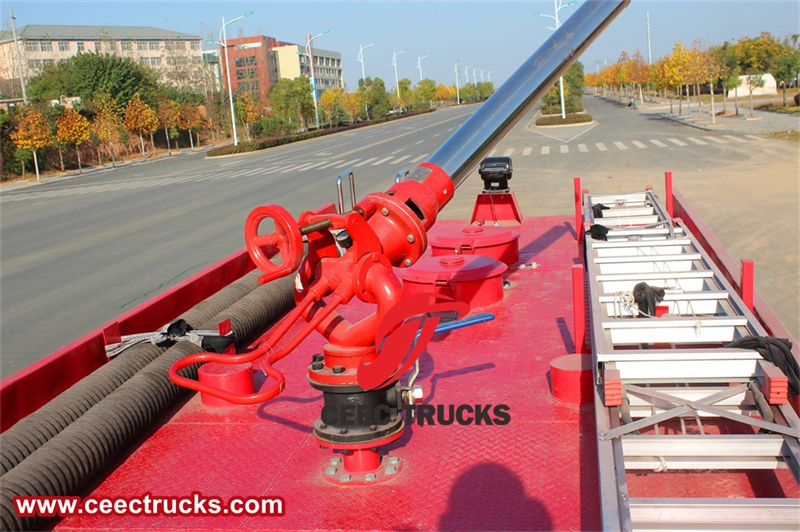 Isuzu chassis Foam Water Rescue Fire Trucks