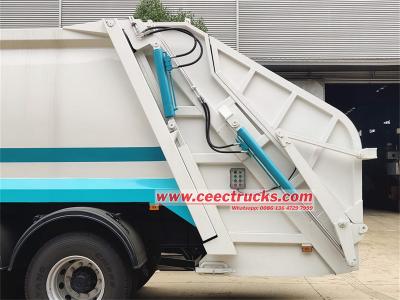 Isuzu GIGA 25 cbm mobile compactor truck