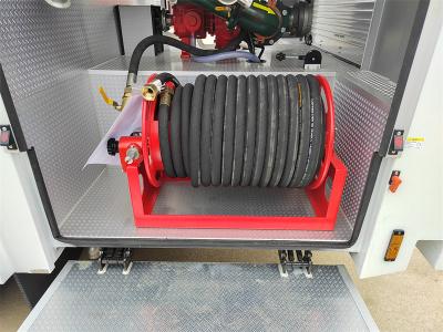 Isuzu 300HP heavy duty apparatus fire truck