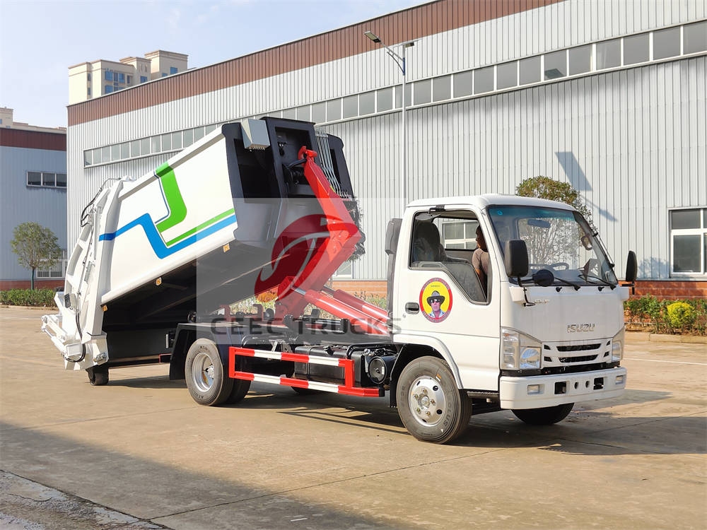 CEEC TRUCKS ілмектері бар Isuzu 600P артқы тиегішті іске қосты.